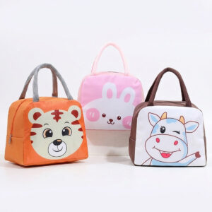 Sac isotherme enfant cartoon - photo e-commerce fond blanc