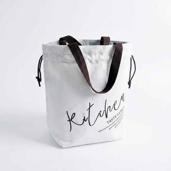 Sac isotherme lunch bag - photo e-commerce fond blanc