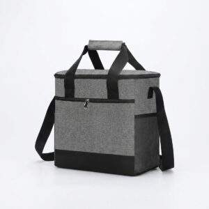 Sac isotherme outdoor Oxford - photo e-commerce fond blanc