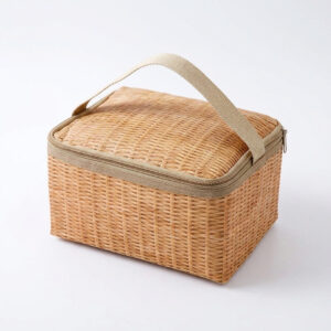 Sac isotherme repas rotin - photo e-commerce fond blanc